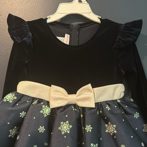 NWT BEAUTIFUL winter dress with velvet and glitter - Picture 4 of 5